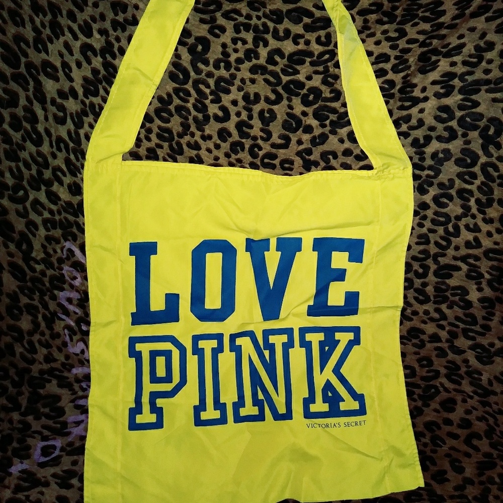 VS Pink Love Tote